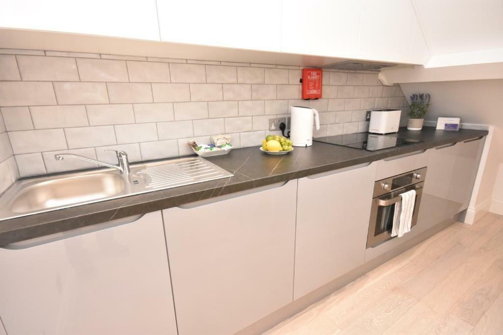 Apt 3, Opera House Ensuite 4Th Floor By Indigo Flats London Luaran gambar